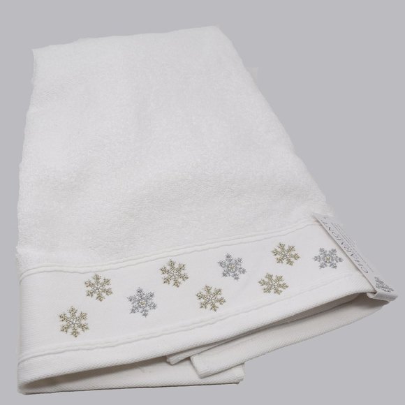 Charmont Collection Shining Snowflakes Bath Towel White Turkish Cotton Christmas - Picture 2 of 10